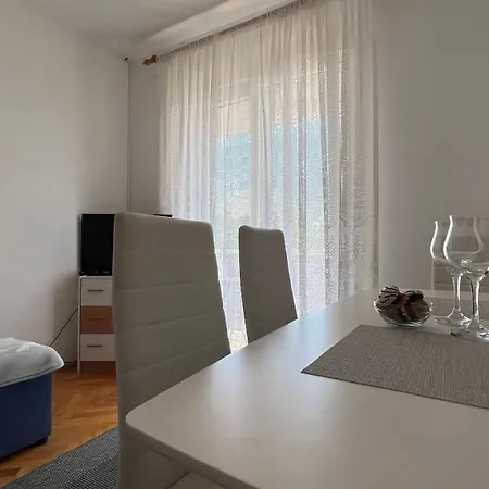 Apartment Ivona