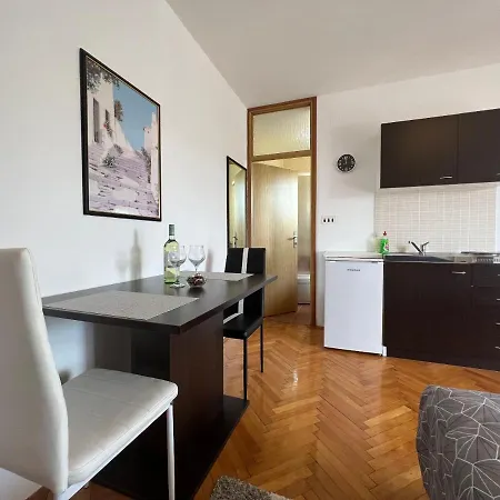 Διαμέρισμα Ivona