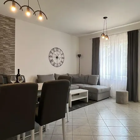 Ivona * Βόντιτσε