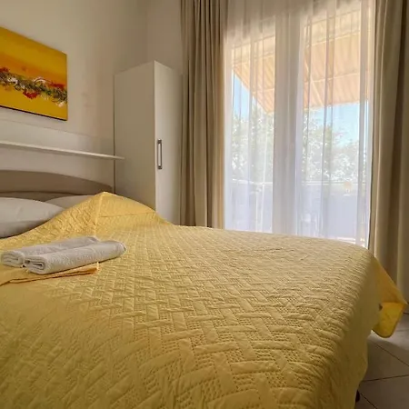 Ivona Βόντιτσε