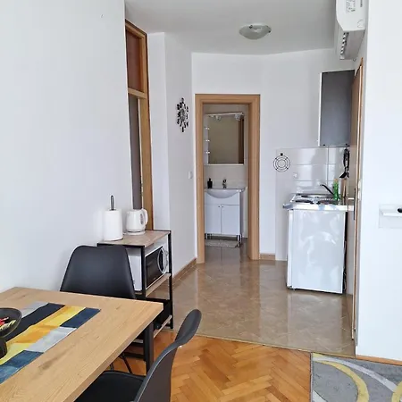 Διαμέρισμα Ivona