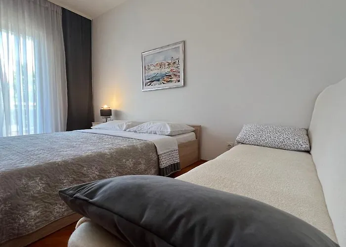 アパート Ivona *