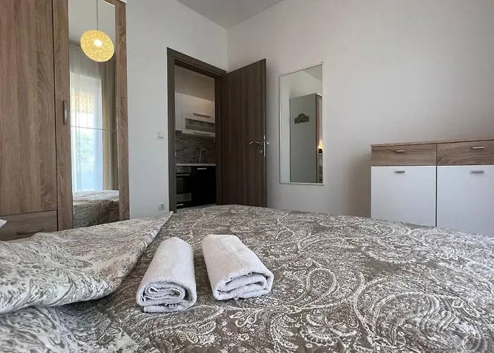 アパート Ivona *