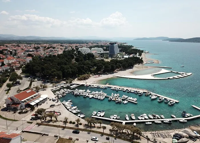 Ivona アパート *