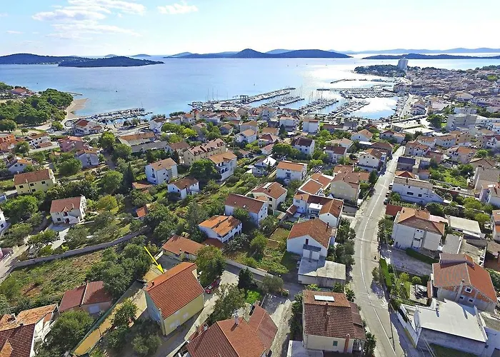 アパート Ivona ヴォディツェ